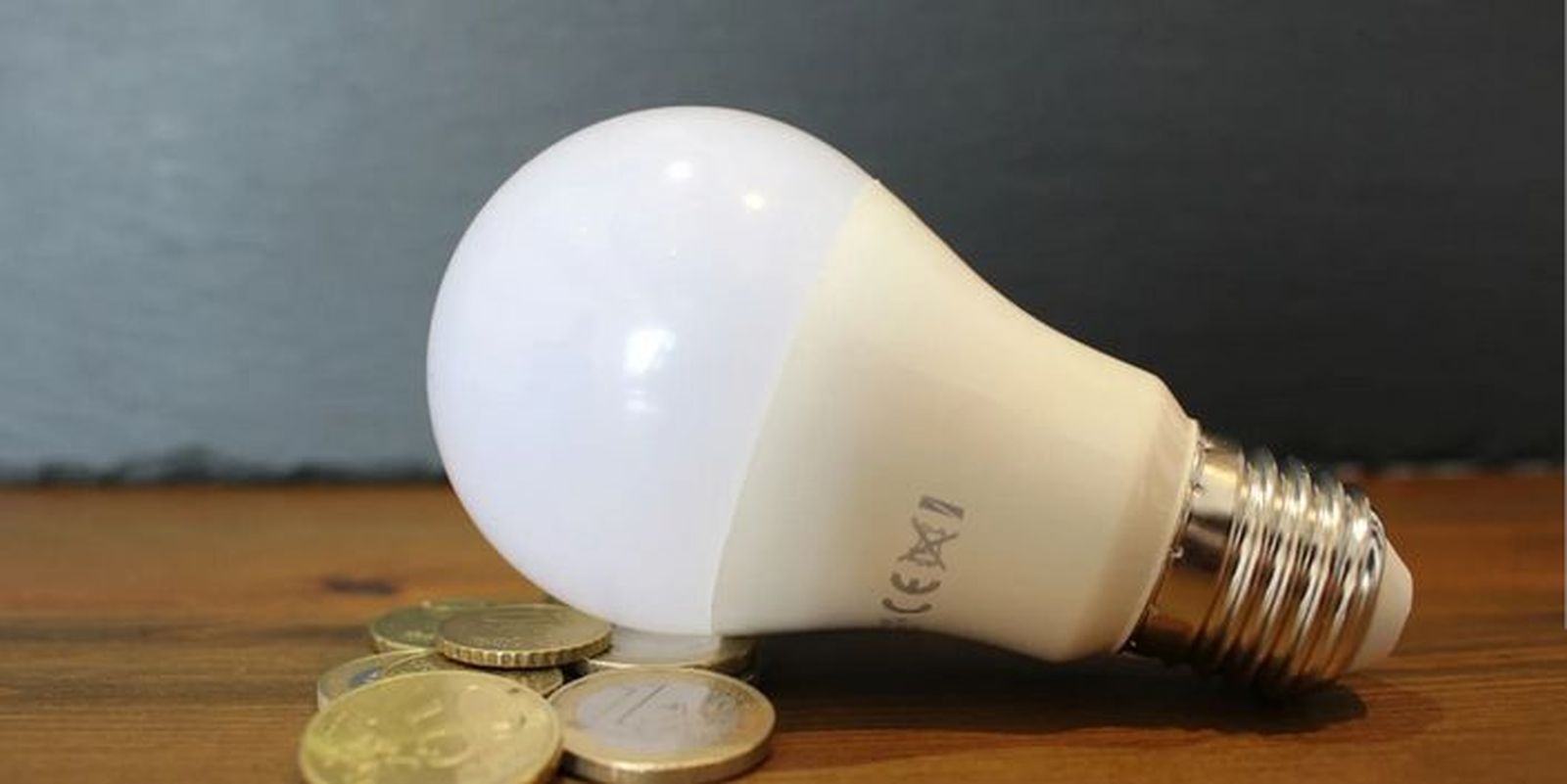 4961_precio-luz