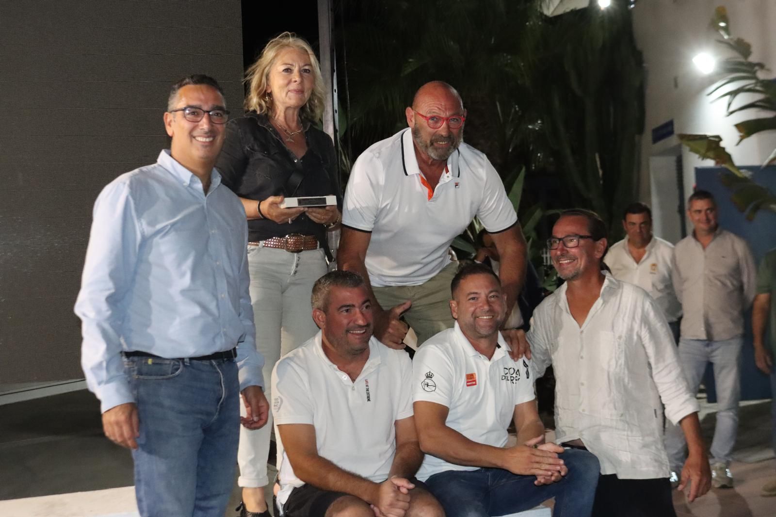 La entrega de trofeos cierra una nueva edición de la 'Semana Náutica'