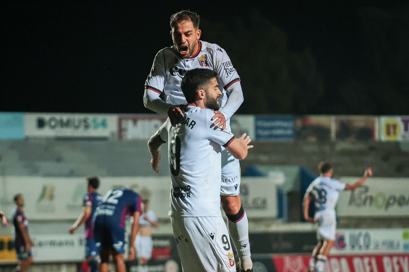Victoria poco convicente del Ceuta ante el Poblense (1-2) para avanzar en Copa