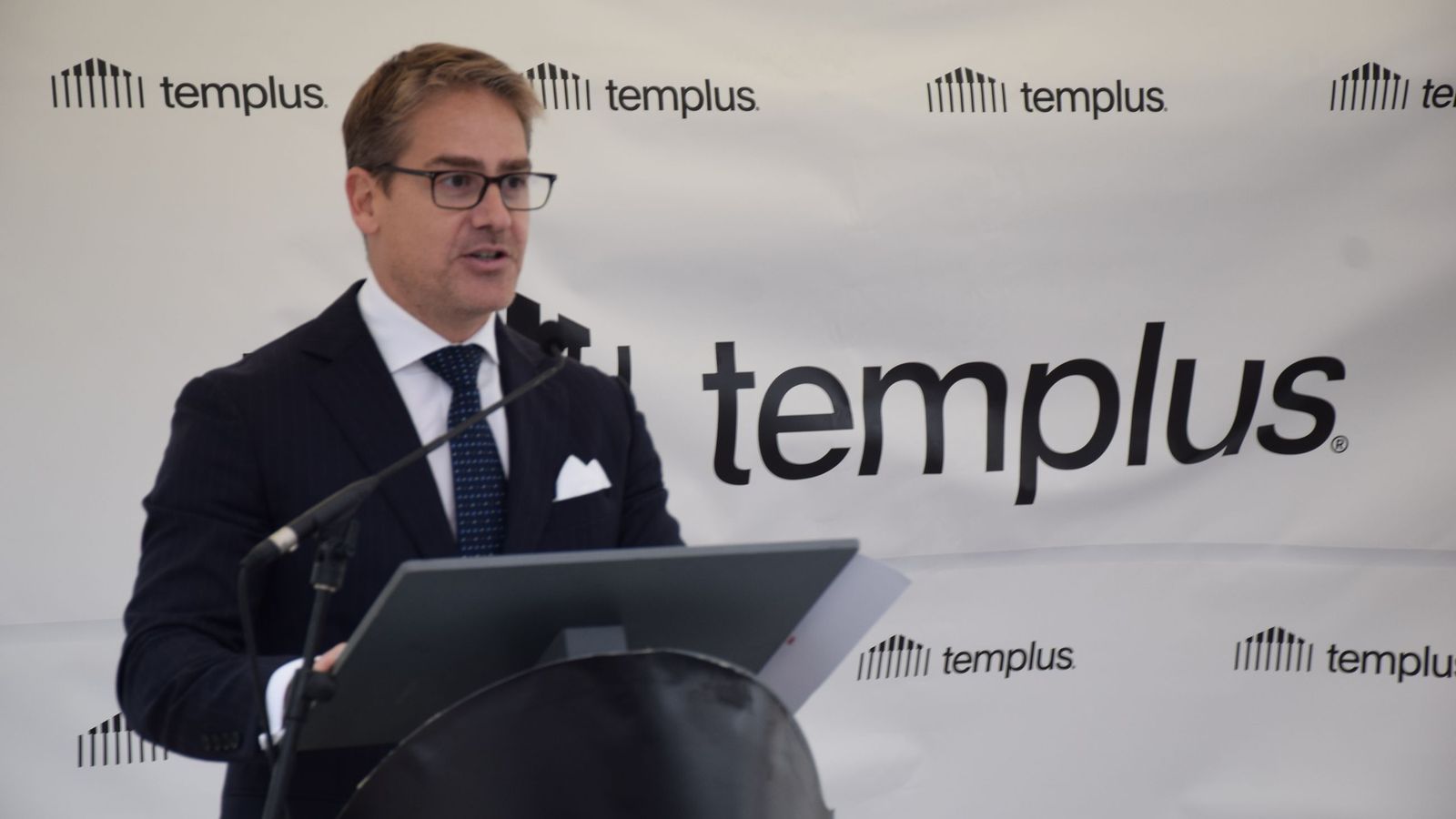 Imágenes del acto sobre el primer data center de Ceuta