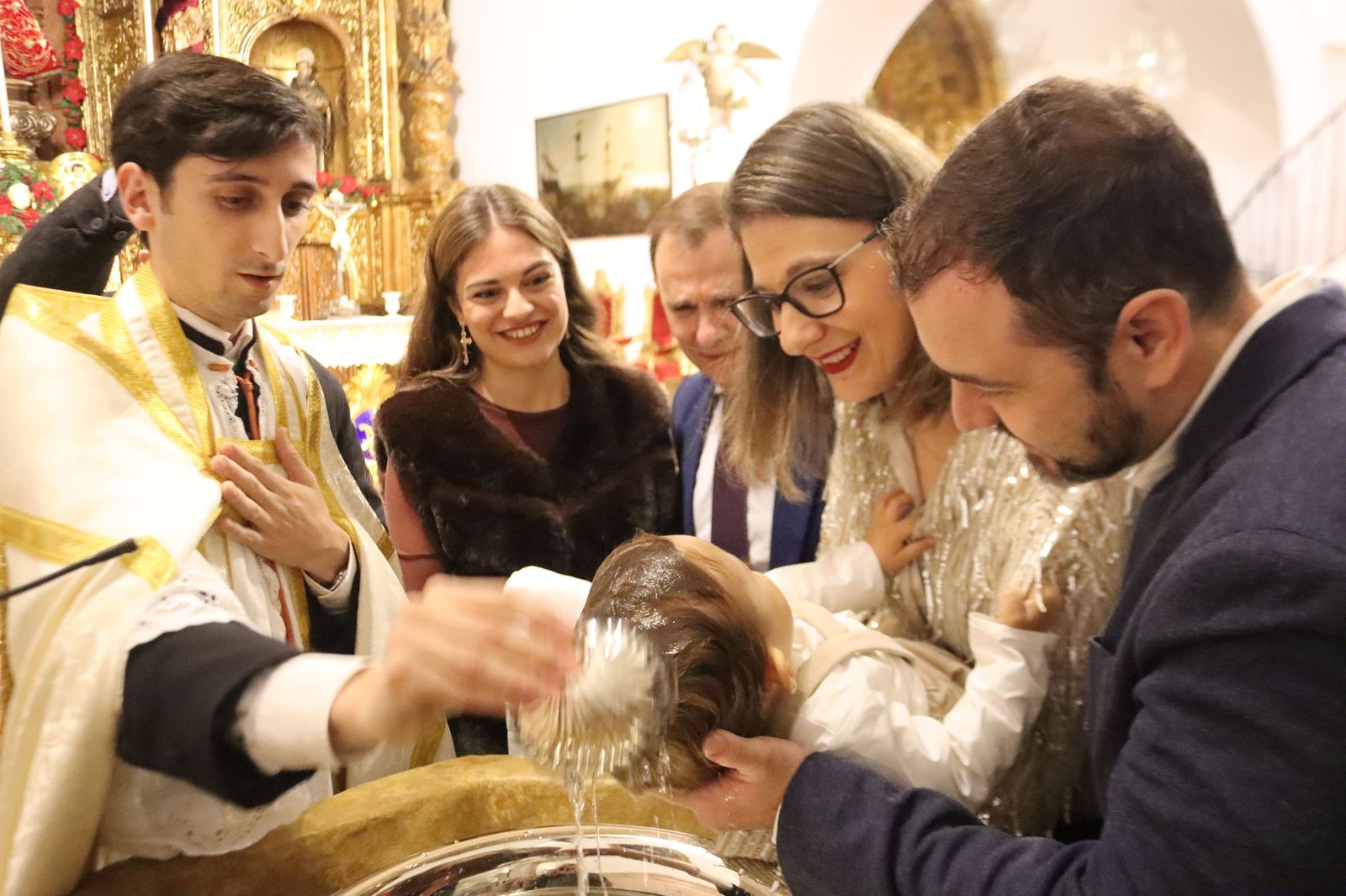 Bautizos en la iglesia de África