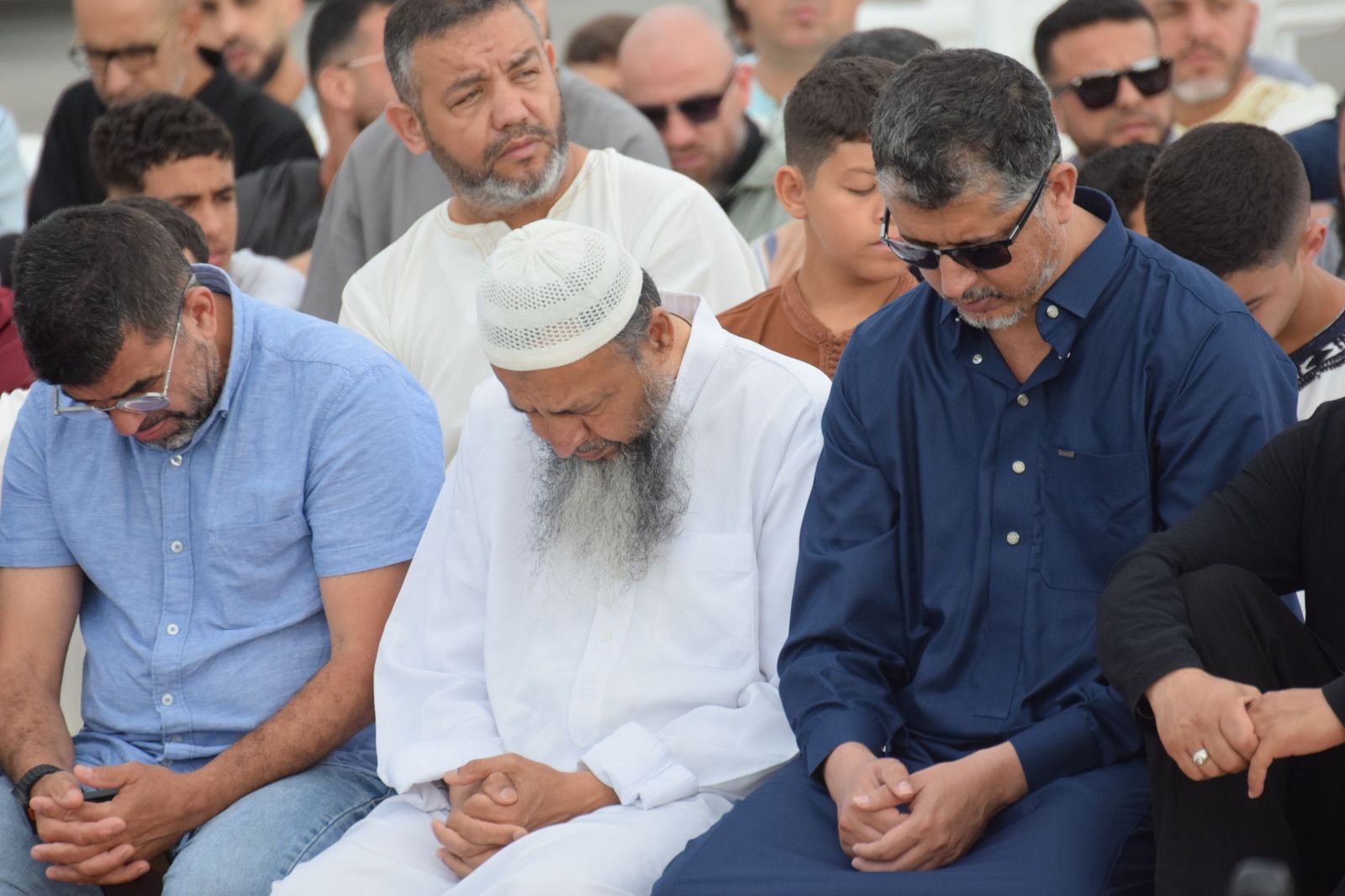 Devoción y respeto en otro rezo multitudinario en Ceuta