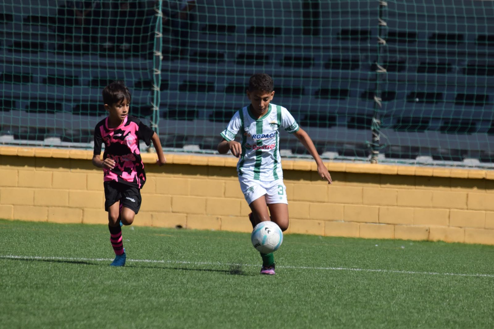 Comienza la Liga Benjamín de Fútbol-8 de la RFFCE