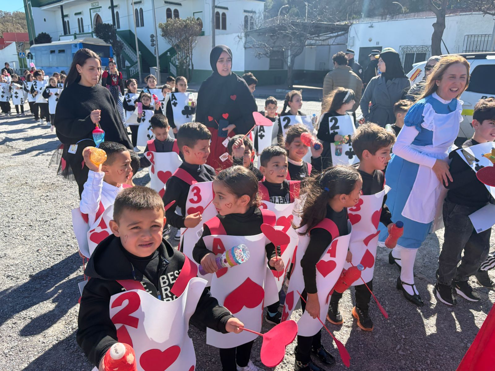 Así ha sido el desfile de carnaval por Benzú del 'Ruiz Picasso'