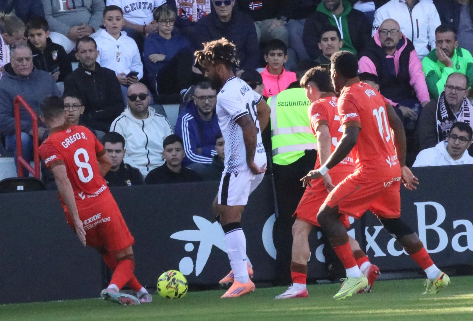 FOTOGALERÍA | Así se vivió la sexta victoria ceutí en el Alfonso Murube