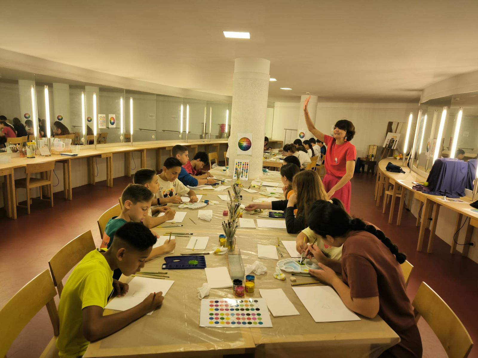 El Revellín se llena de arte y risas con una exitosa jornada escolar por el Día de los Museos