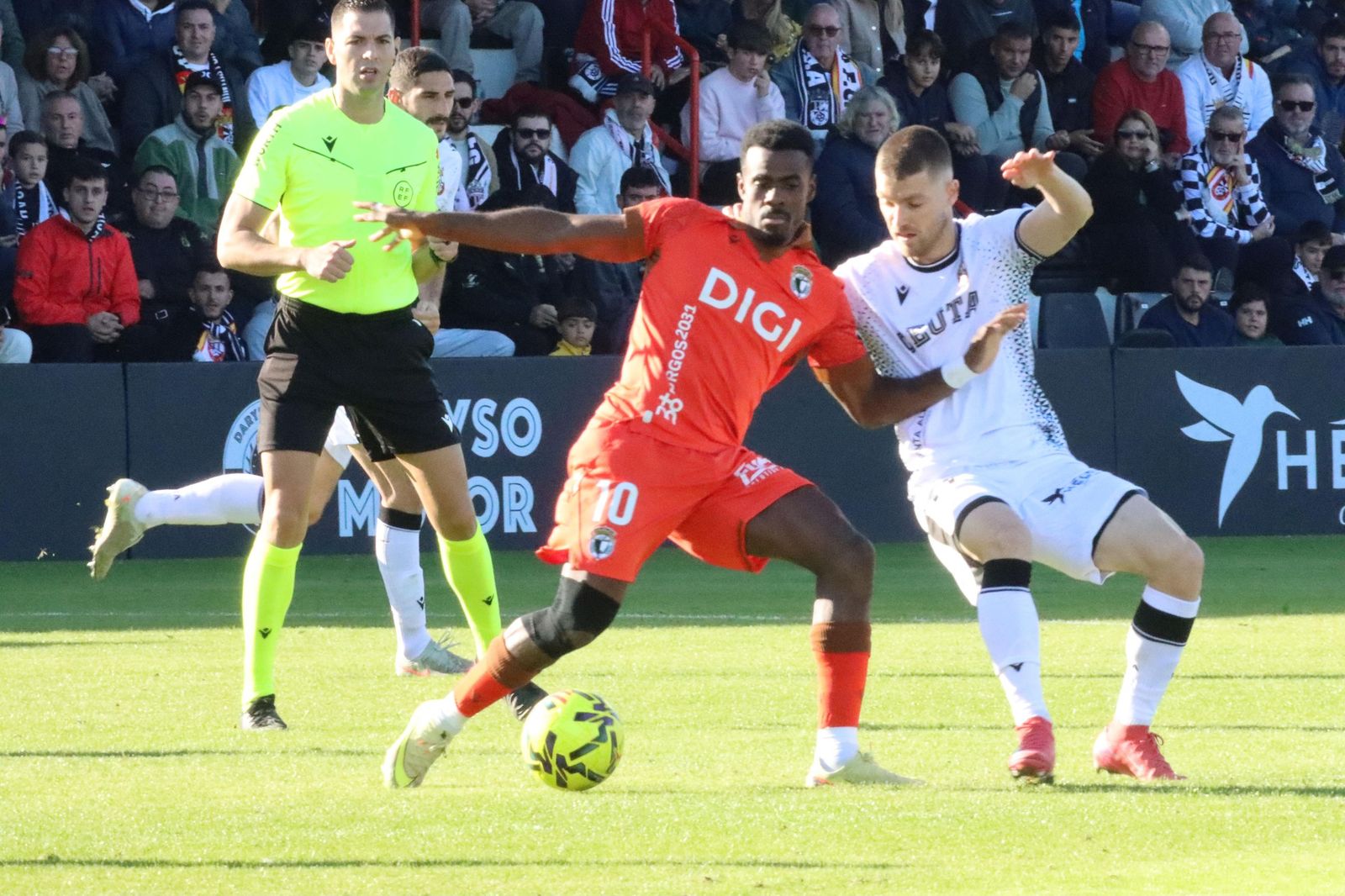 FOTOGALERÍA | Así se vivió la sexta victoria ceutí en el Alfonso Murube