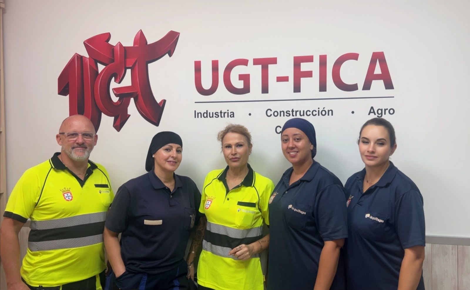 Miembros de la sección sindical de UGT-FICA en TRAGSA
