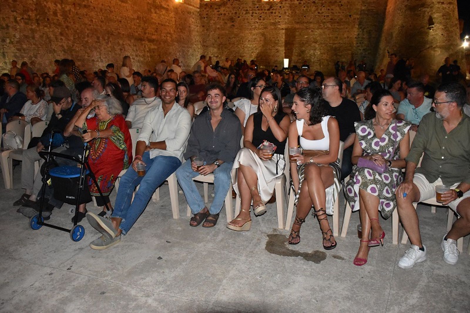 Público asistenten al LIII Festival Flamenco | FOTO NICOL'S