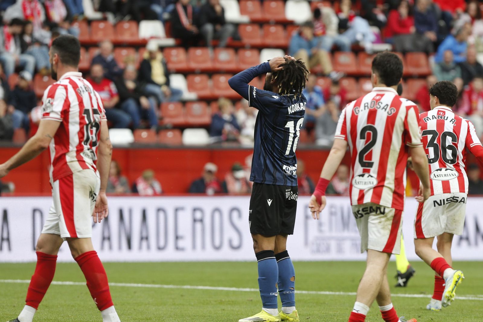 Partido Sporting de Gijón-AD Ceuta
