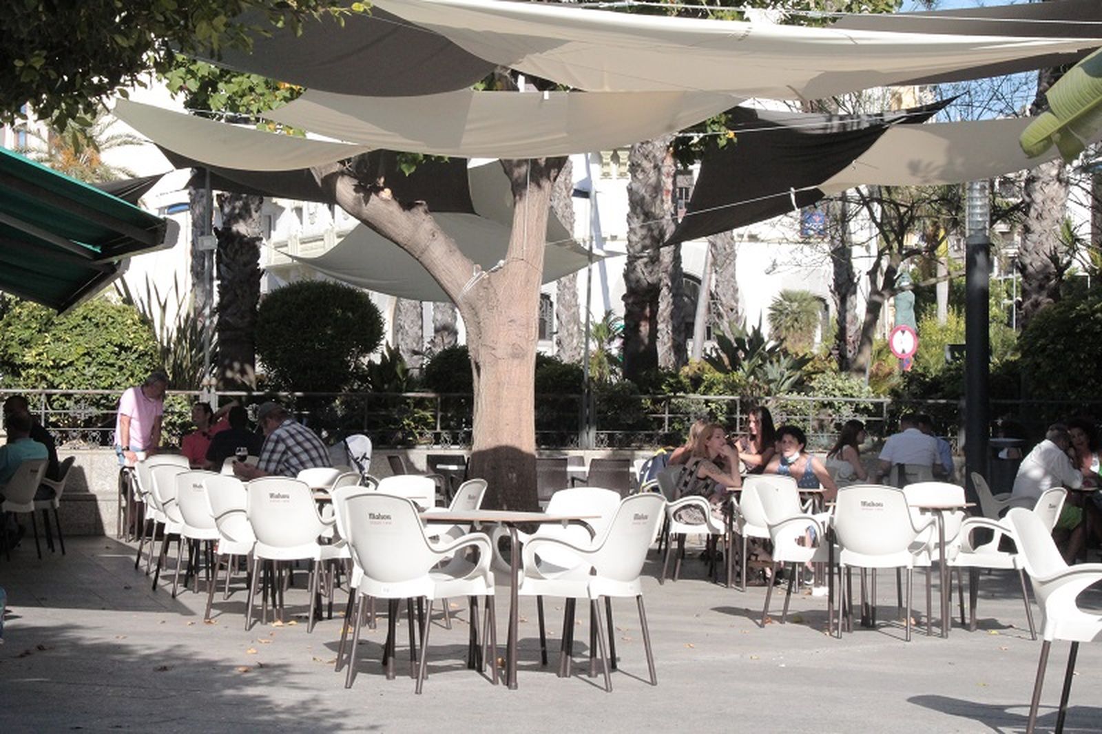 Una terraza en Ceuta. / FOTO EL PUEBLO