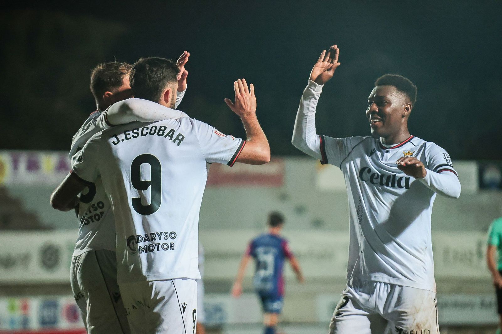 Victoria poco convicente del Ceuta ante el Poblense (1-2) para avanzar en Copa