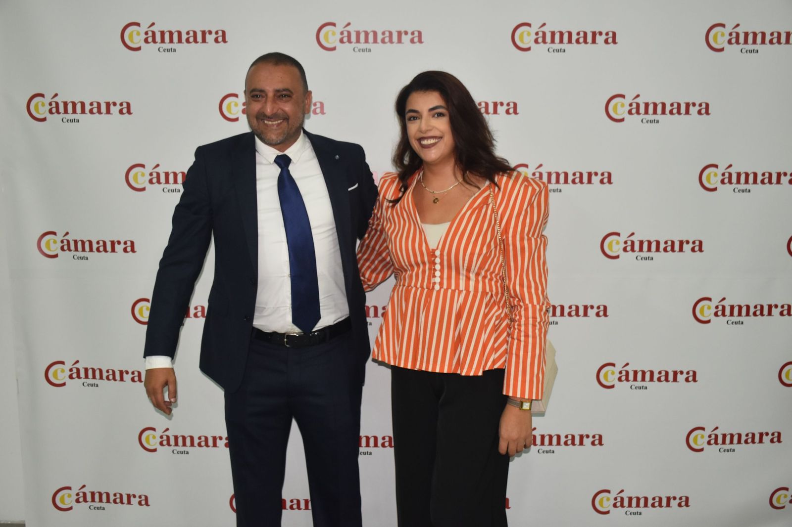 Luhay Hamido recibe la Medalla de Oro de la Cámara por su compromiso con el deporte ceutí
