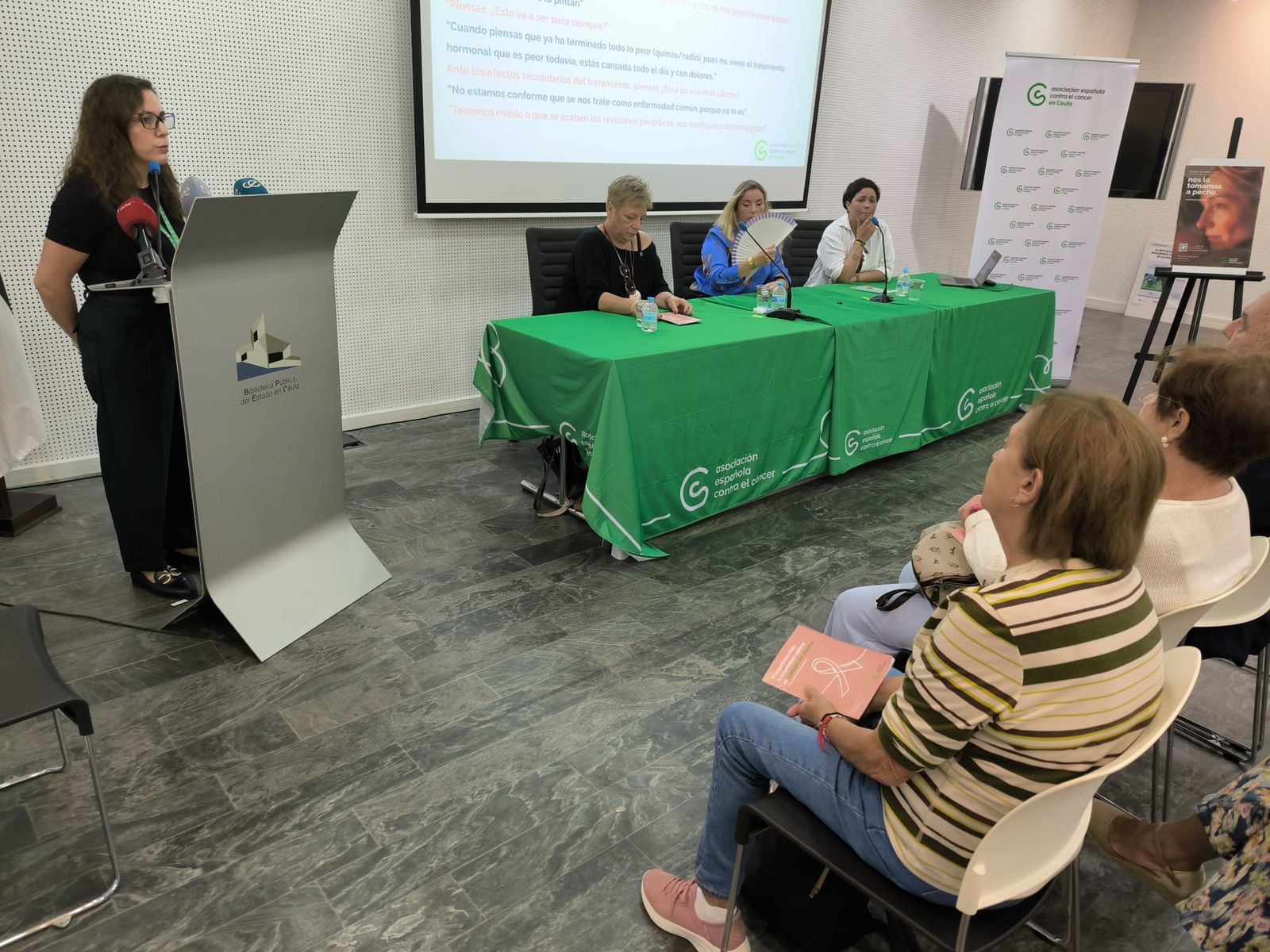 Acto de presentación de la campaña de la AECC por el Día Mundial contra el Cáncer de Mama