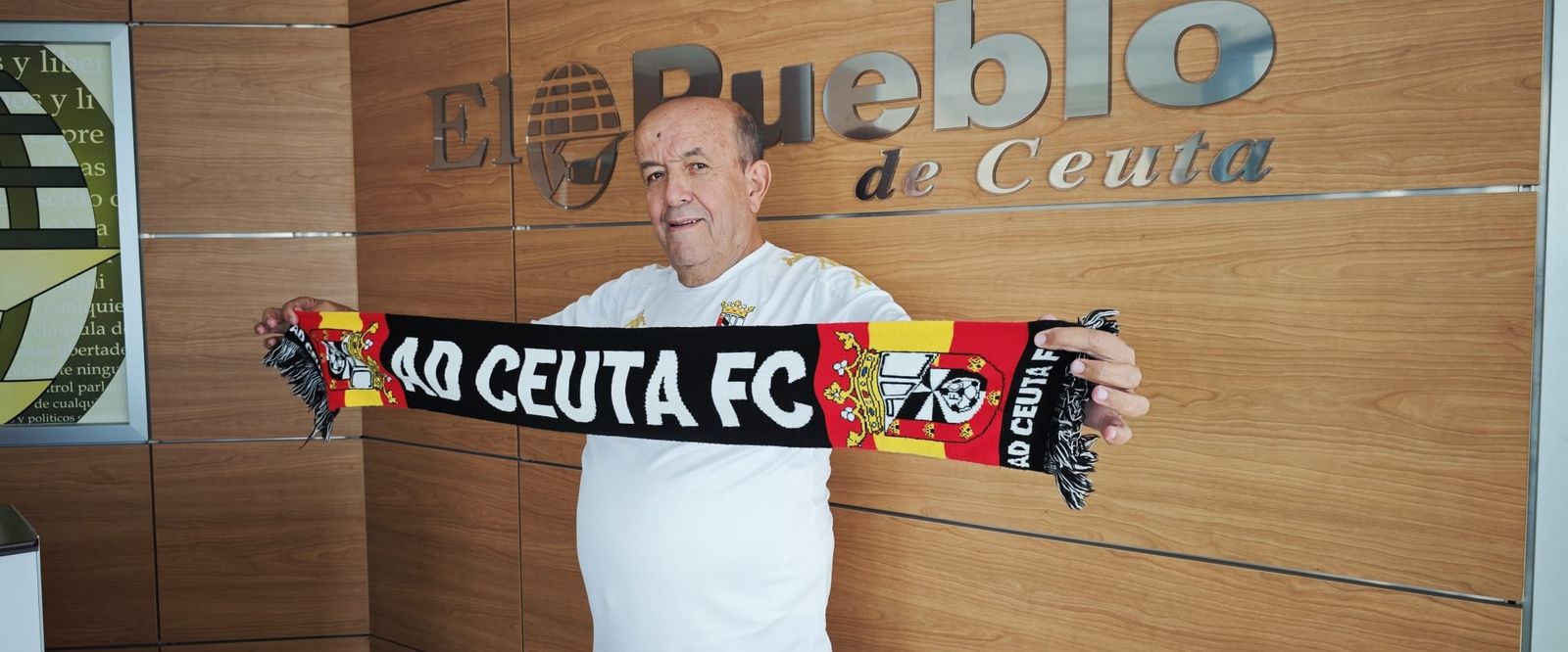 Tato ha sido testigo silencioso y fiel, capaz de narrar cada metamorfosis del equipo como si hubiera estado sentado en el banquillo