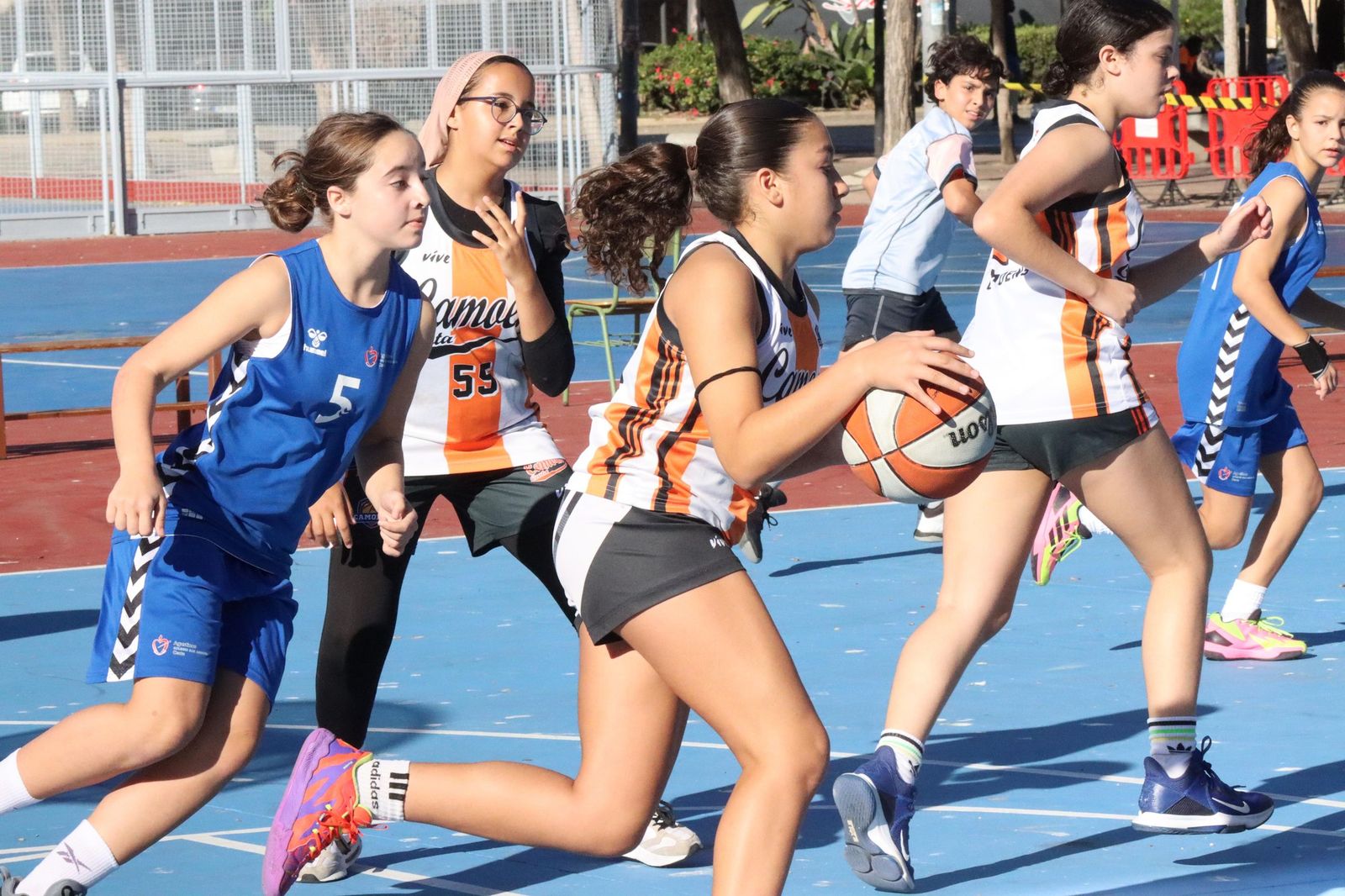 Baloncesto en la calle Baloncesto en la calle