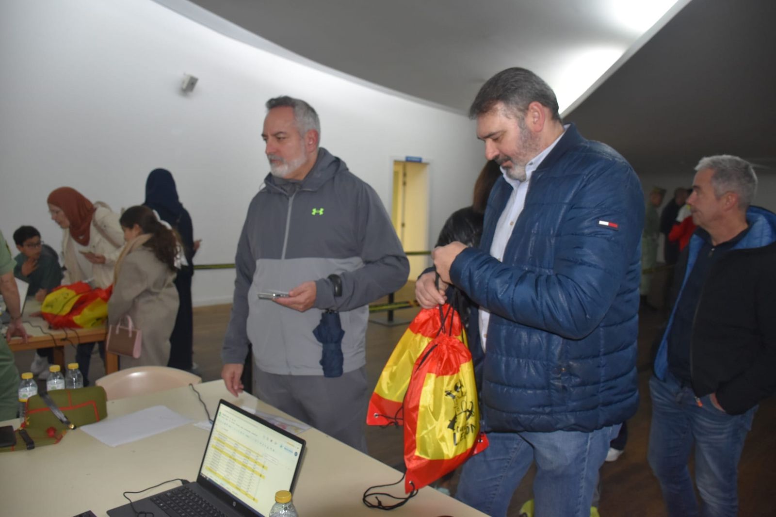 Comienza el reparto de dorsales para la X edición de la Cuna de la Legión