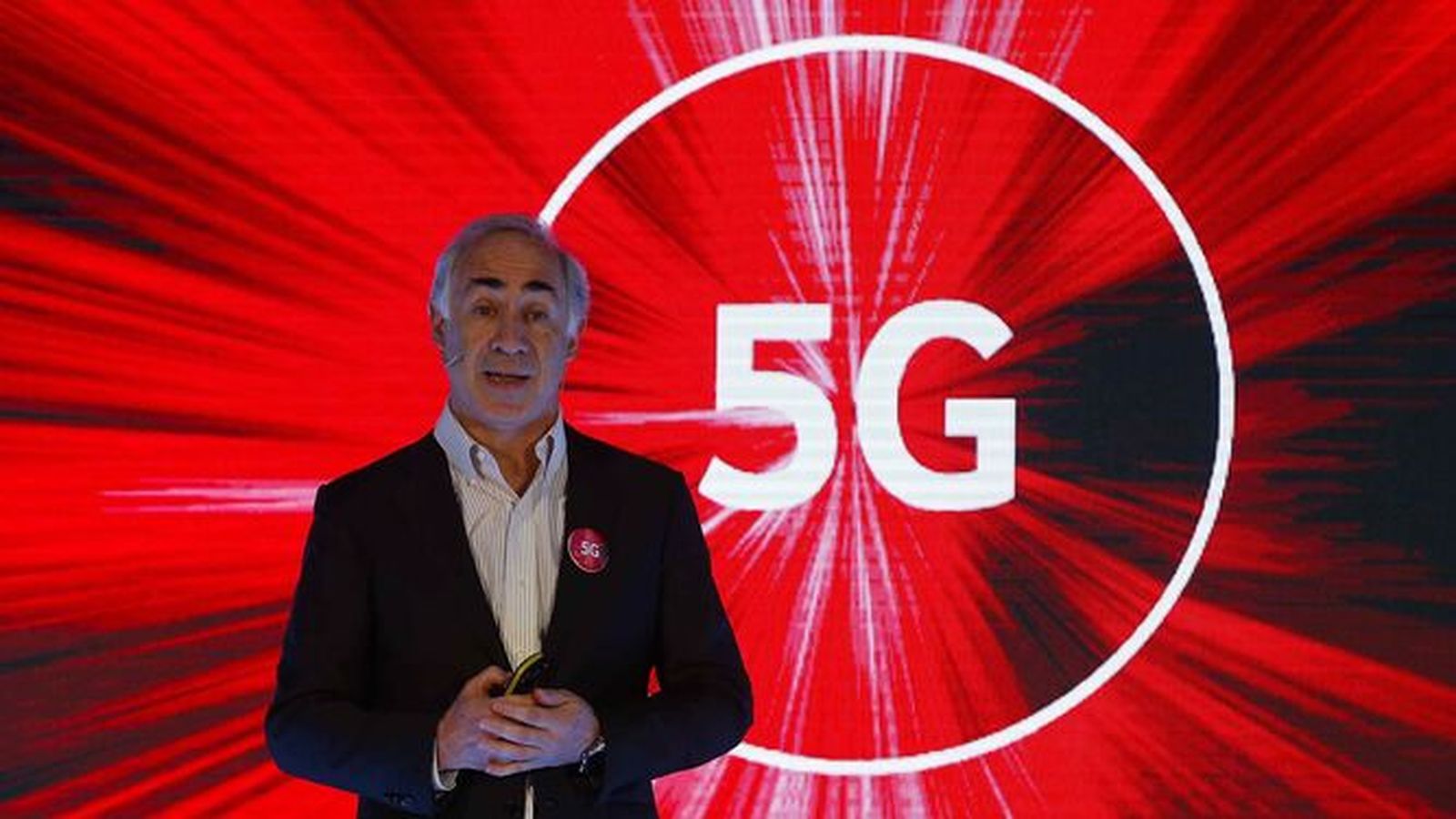 El presidente de Vodafone España, Antonio Coimbra, durante una presentación de los servicios 5G de la compañía en España.