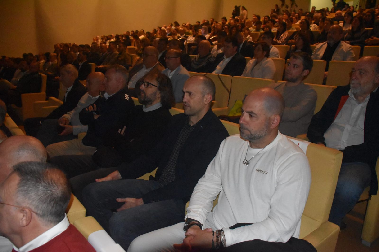 Ceuta ensalza el talento, esfuerzo y futuro de sus “héroes entre dos mares”