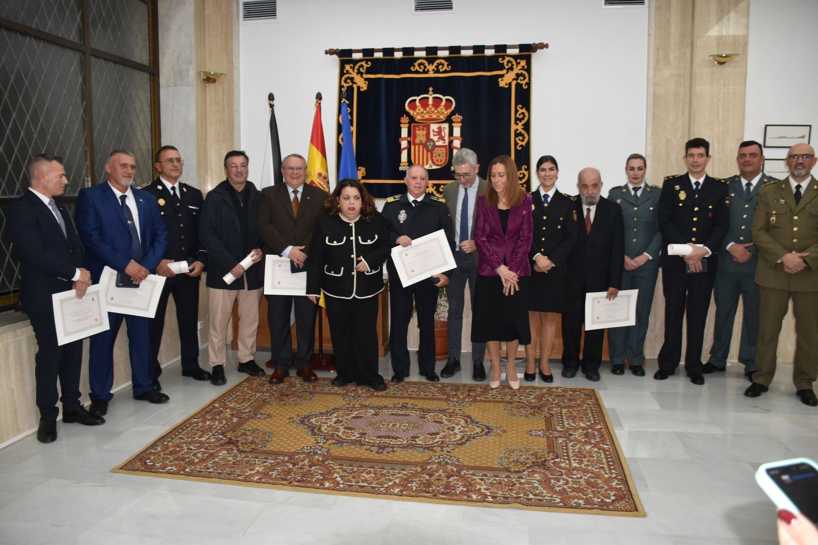 Protección Civil rreconoce el éxito de la OPE con la entrega de sus Medallas