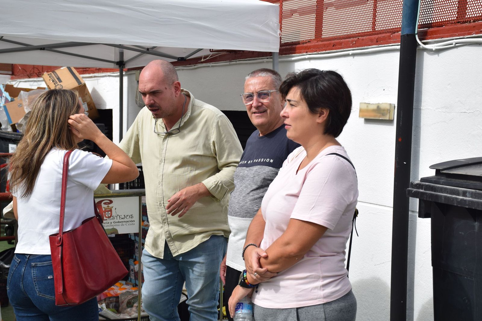Ceuta celebra un Día de la Mochila multitudinario bajo un ambiente festivo y familiar Ceuta celebra un Día de la Mochila multitudinario bajo un ambiente festivo y familiar