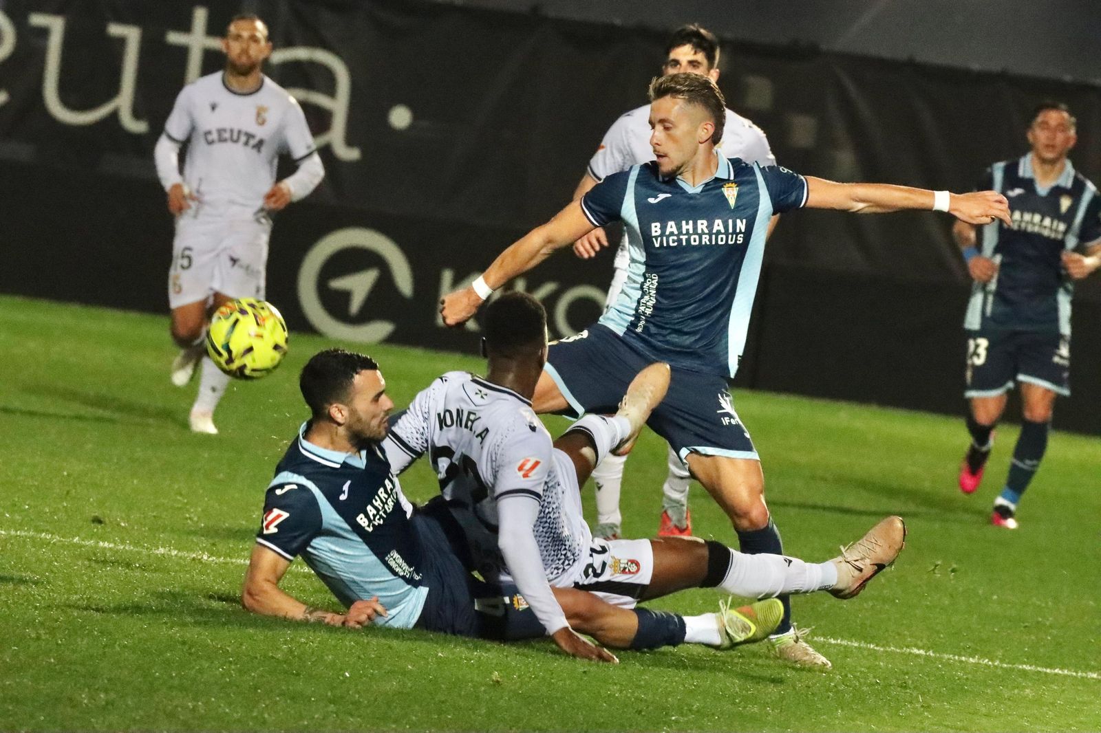 Las mejores imágenes del AD Ceuta – Córdoba CF en el Alfonso Murube