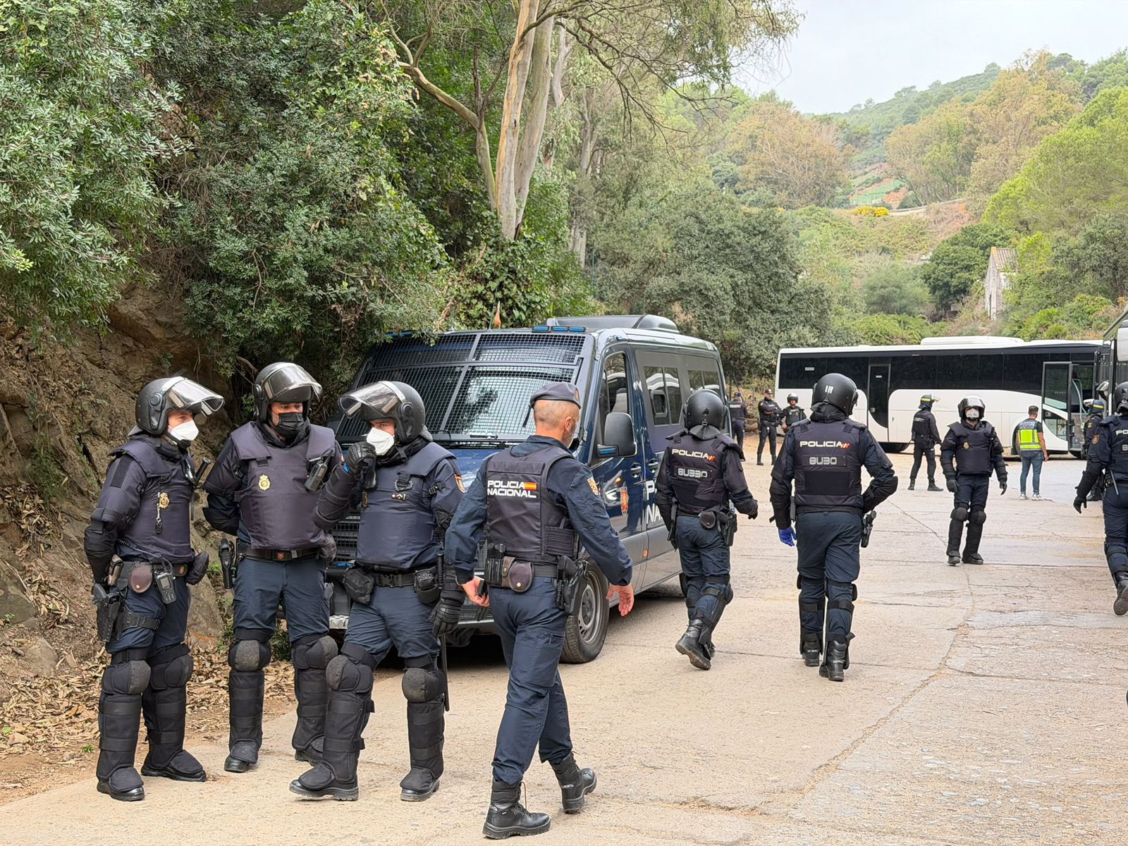 Amplio despliegue de la UIP en el CETI de Ceuta para proceder a la expulsión de decenas de migrantes