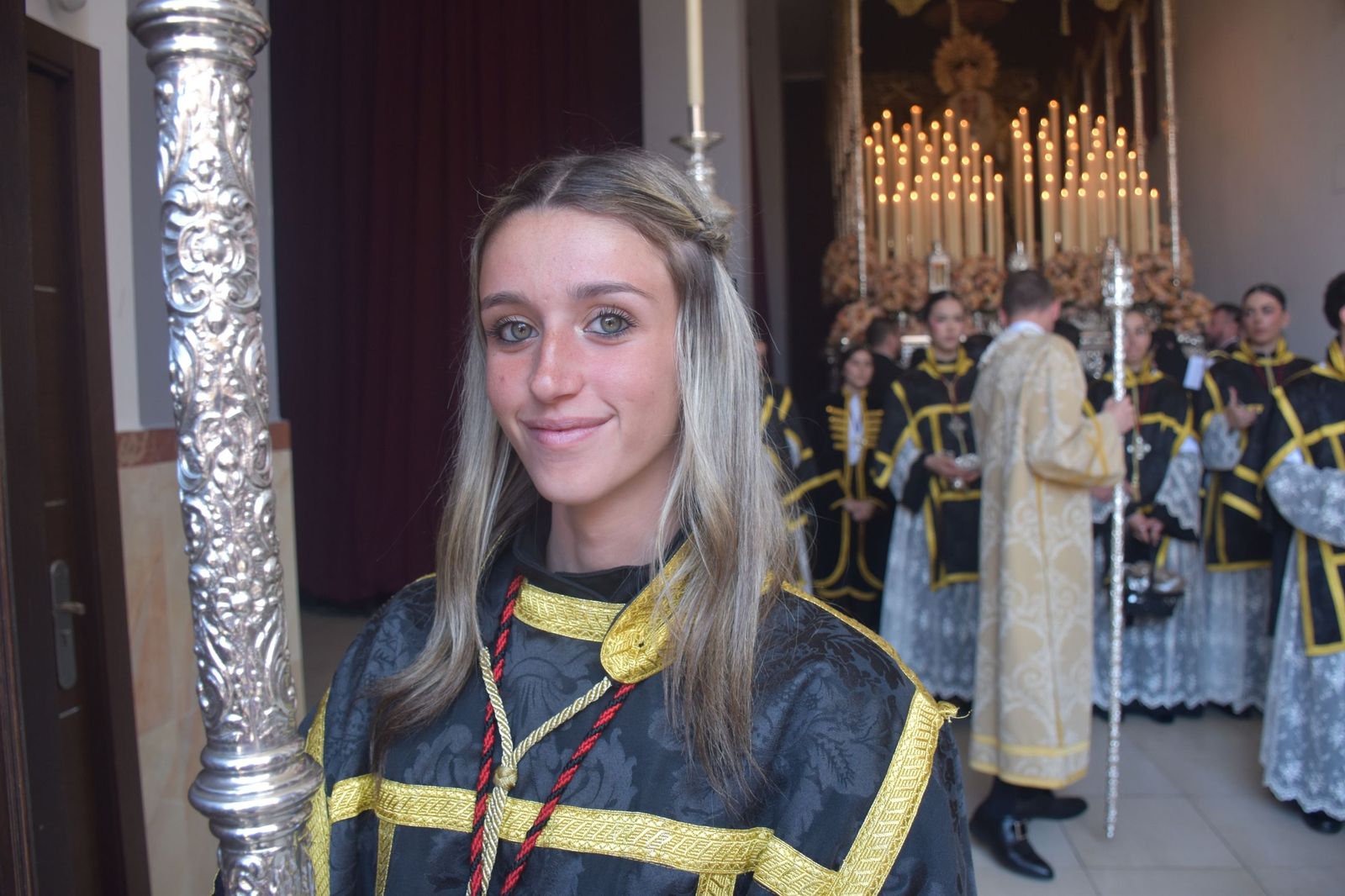 La Amargura: andares de barrio para un Miércoles Santo soleado