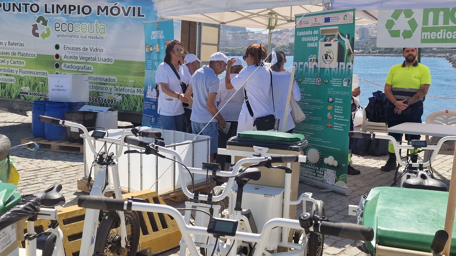 El Muelle España acoge en la jornada de este viernes la Feria del Medio Ambiente