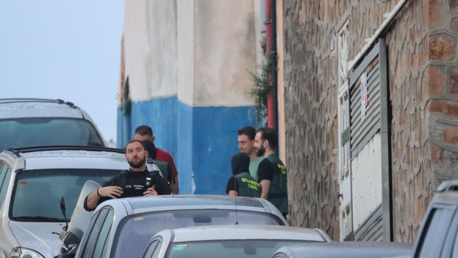 La Guardia Civil realizó varios registros domiciliarios en Cortadura del Valle