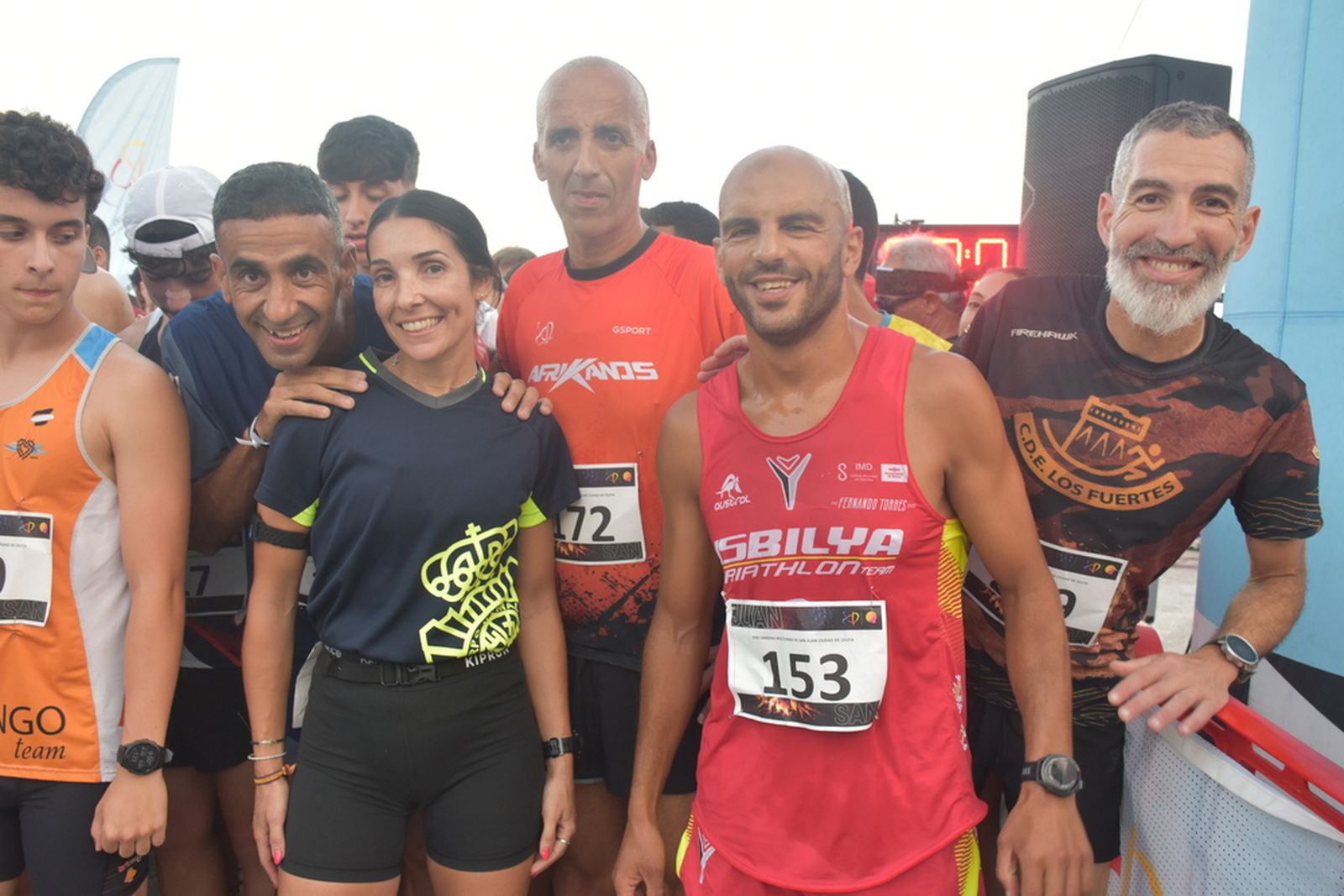 “Bily” y Elena López, reyes de la XXXI carrera popular de San Juan
