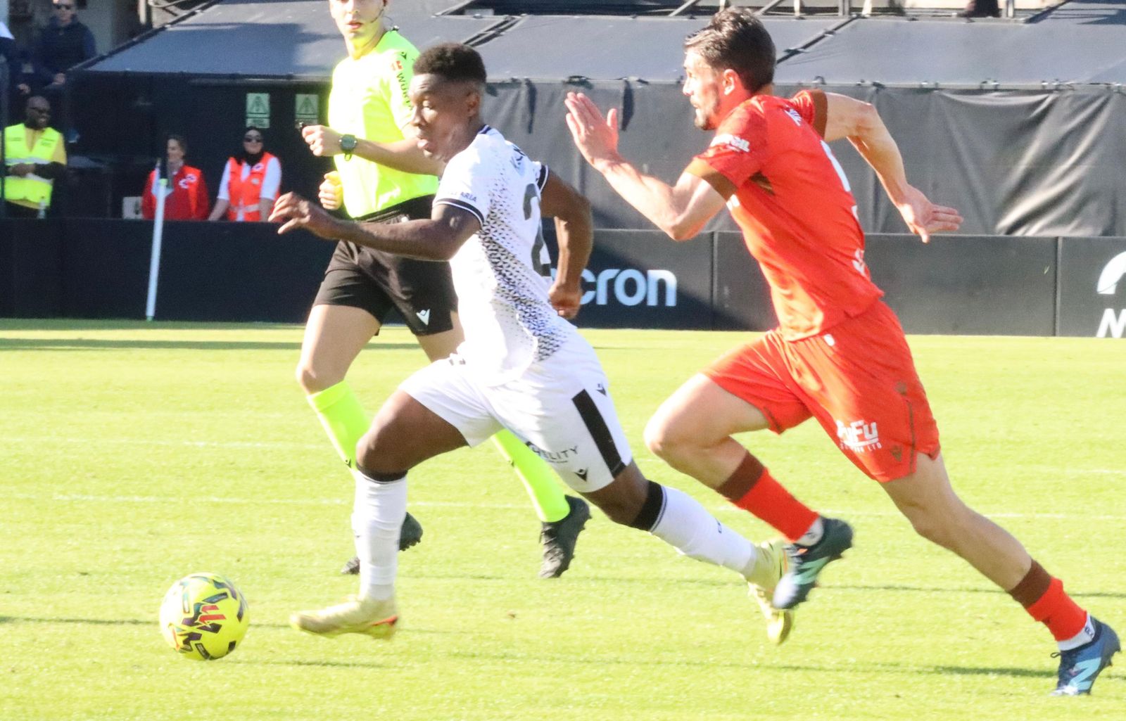 FOTOGALERÍA | Así se vivió la sexta victoria ceutí en el Alfonso Murube