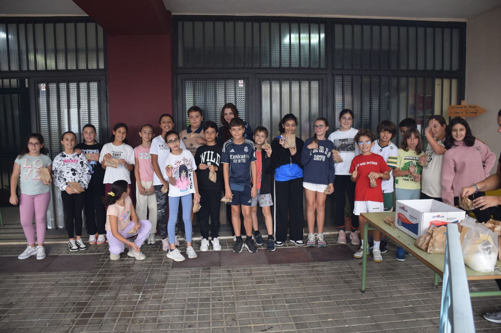 FOTOGALERÍA | El Castañero visita el CEIP Mare Nostrum por 'La Mochila' FOTOGALERÍA | El Castañero visita el CEIP Mare Nostrum por 'La Mochila'