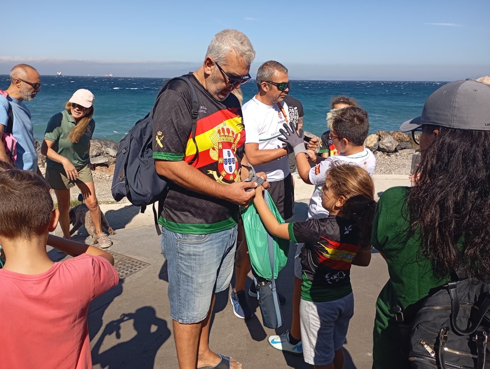 Bonita mañana ecológica en la playa de San Amaro