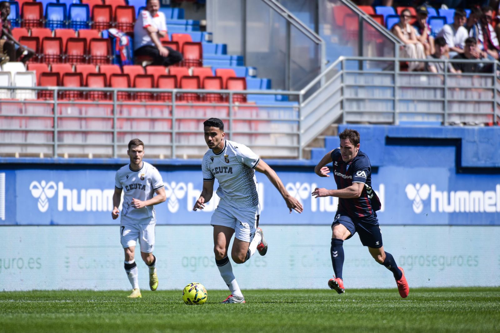 Eibar-AD Ceuta, partido de la Liga Hypermotion