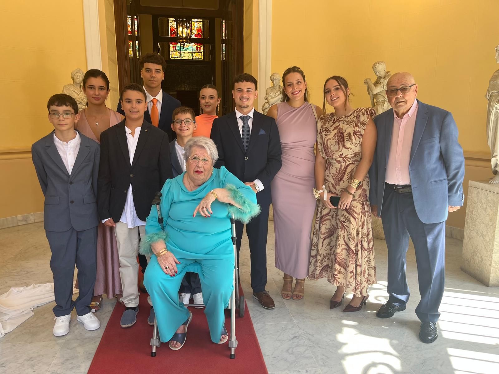 Boda en la Asamblea de Ceuta