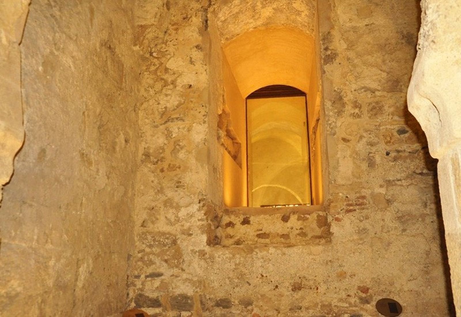 8520_puerta-califal