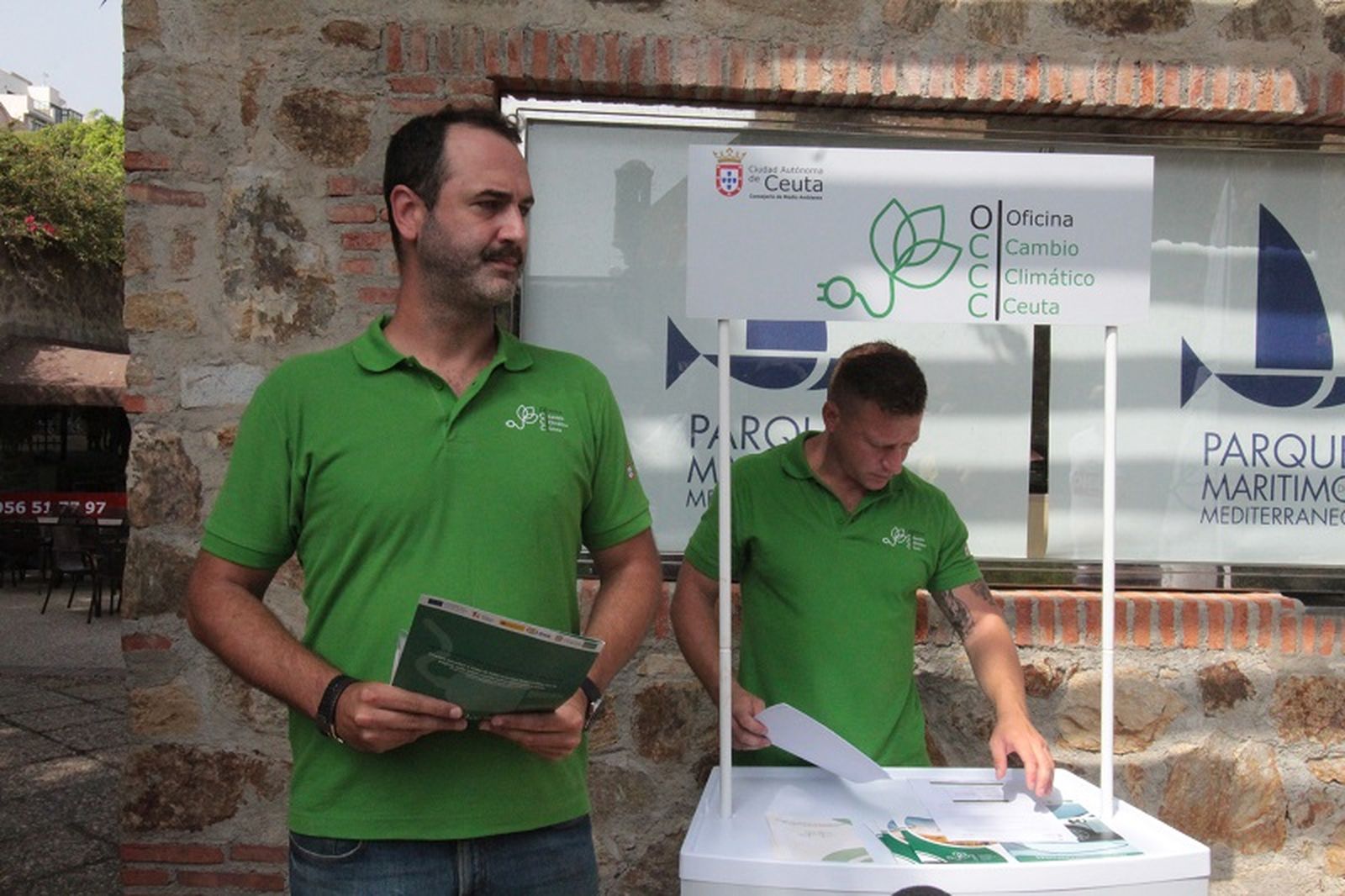 Punto de Información de la Oficina del Cambio Climático en el Parque Marítimo / REDUAN