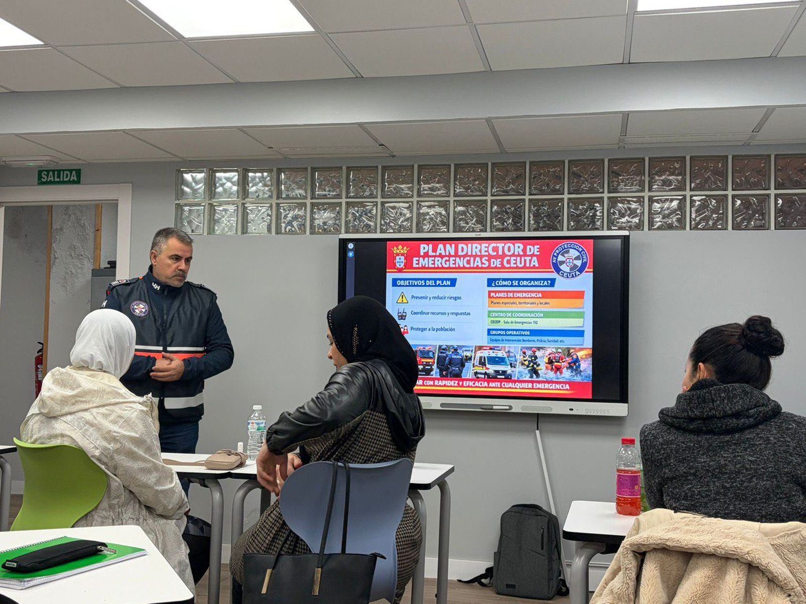 La Consejería de Presidencia y Gobernación coordina servicios clave como el 112, la Policía Local, los Bomberos y Protección Civil