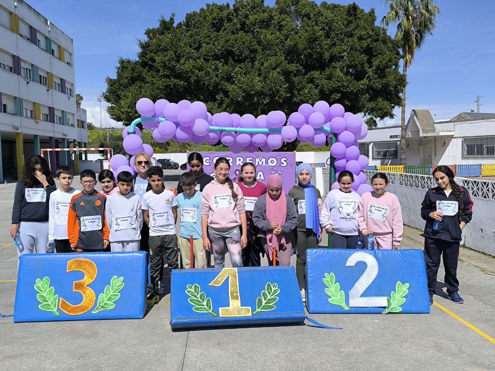 El 'Rey Juan Carlos I' corre por la igualdad