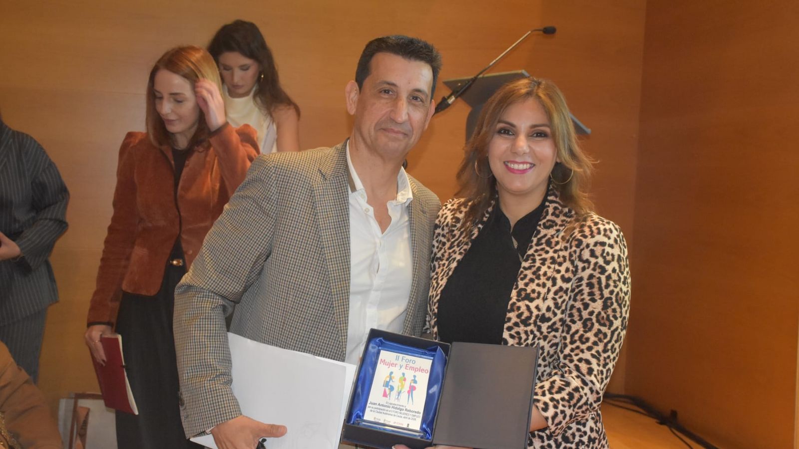 El II Foro Mujer y Empleo en Ceuta aborda formación, brecha laboral y medidas para mejorar la empleabilidad femenina.