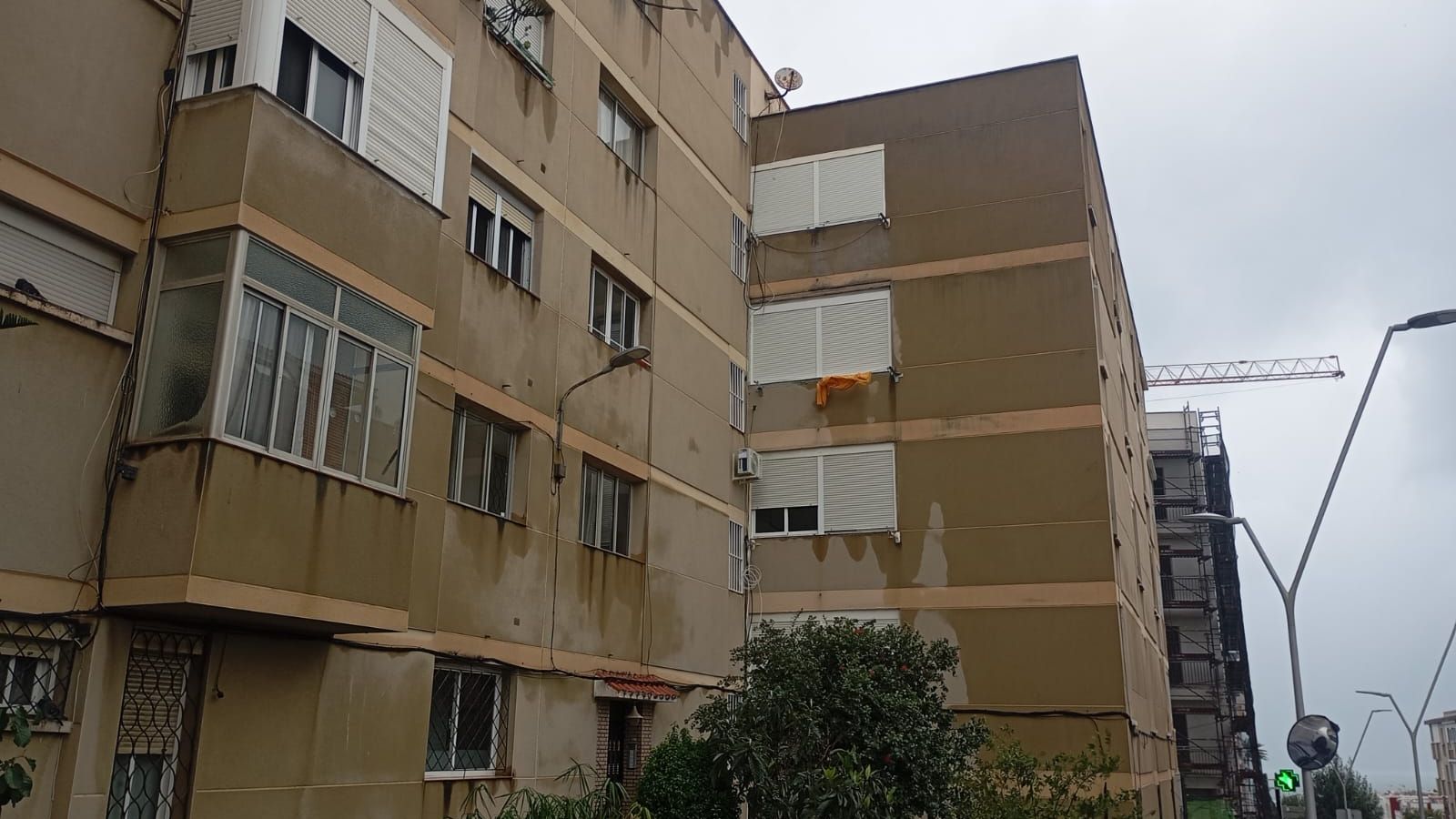 Vista general de uno de los bloques afectados