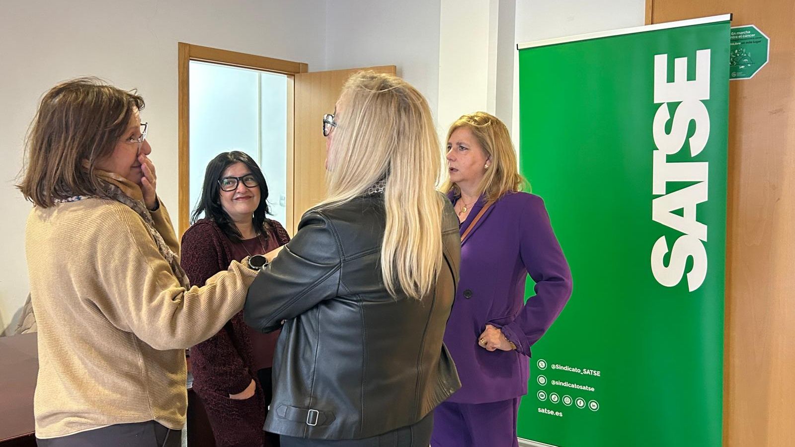 Stand de SATSE colococado en el campus universitario con motivo de las I Jornadas sobre Enfermería Especializada