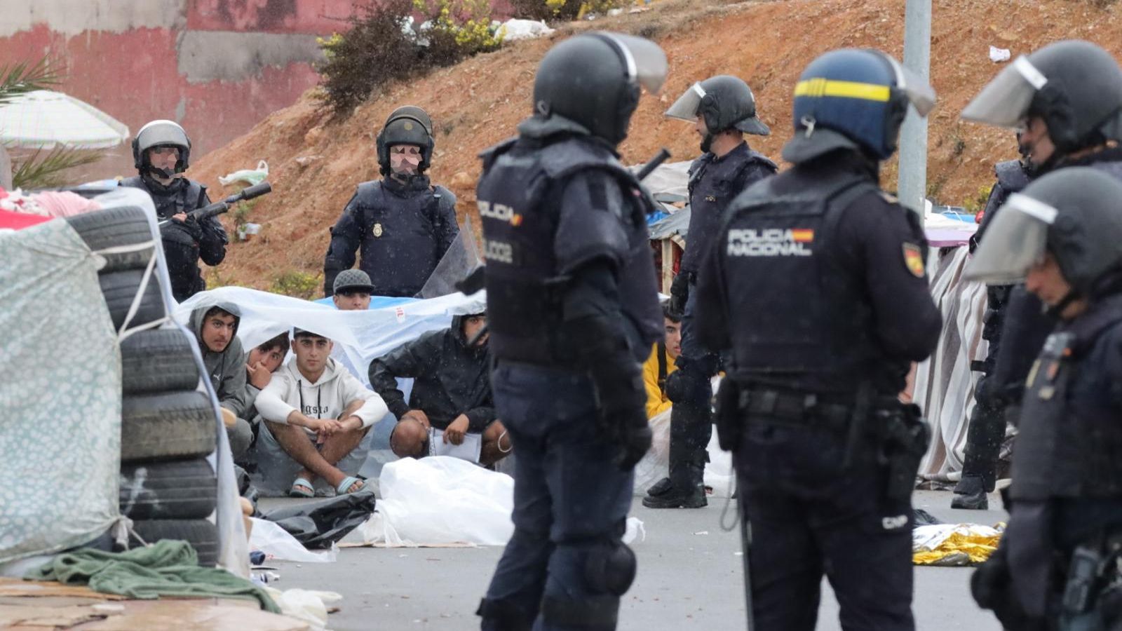 Despliegue de la Policía Nacional en El Tarajal