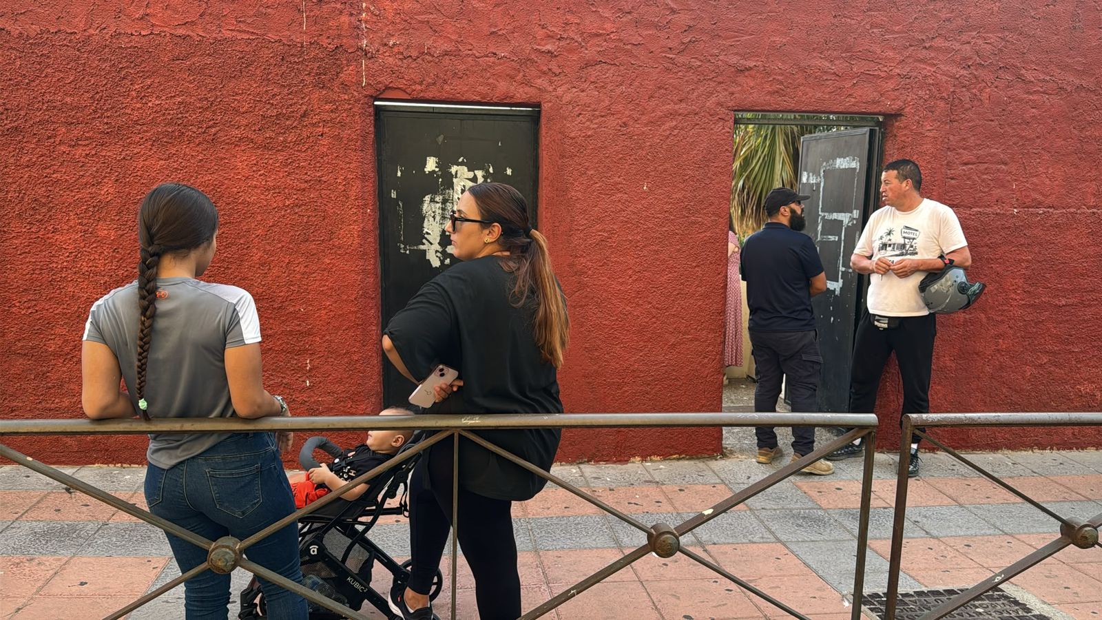 Sin policías ni militares en la mayoría de los colegios de Ceuta pese al compromiso del Ministerio