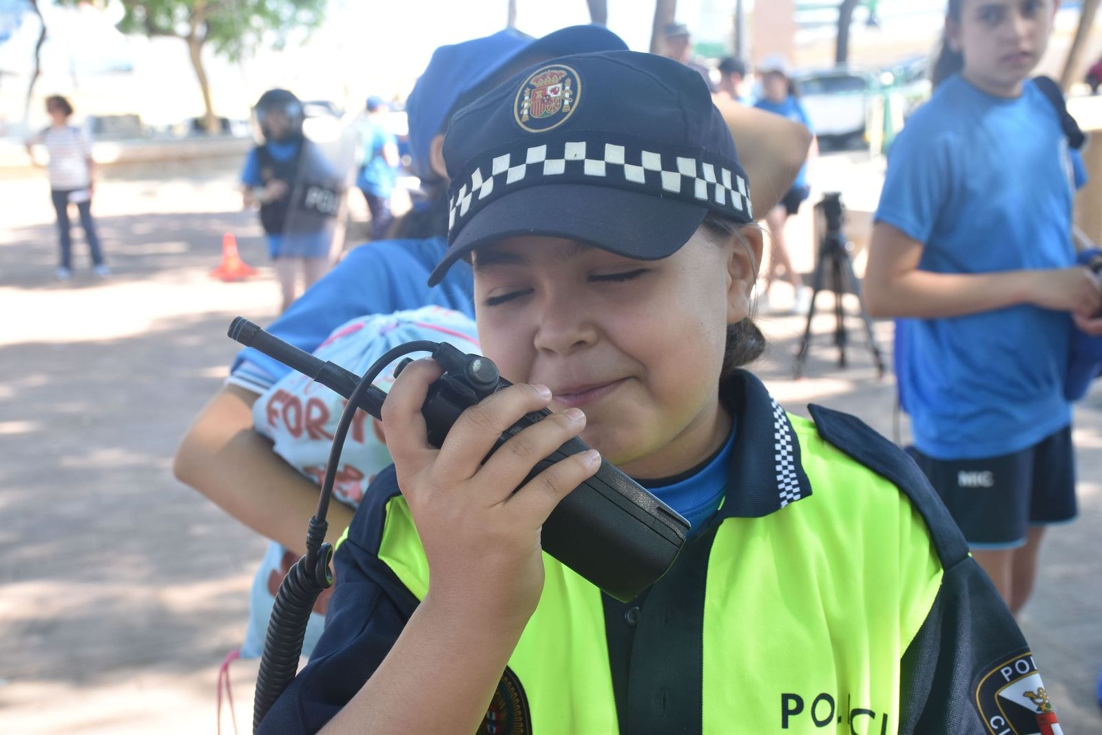 La Policía Local deslumbra a los pequeños de varios centros escolares