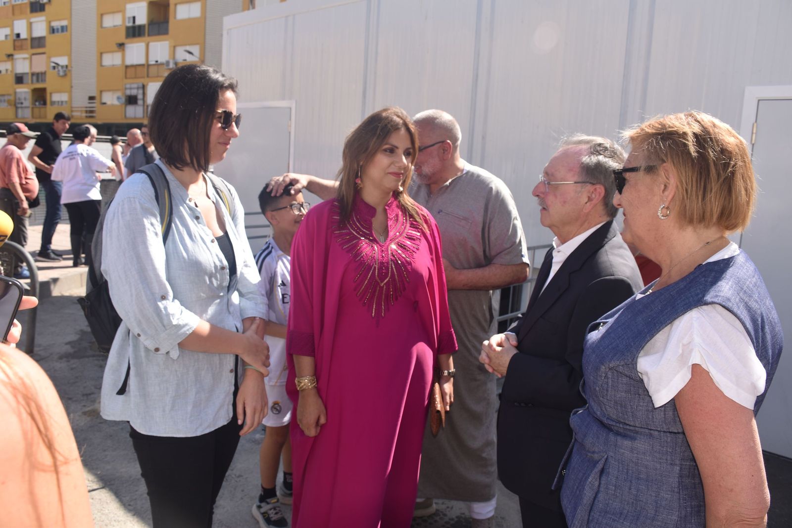 Así ha sido la visita de Benzina y Vivas al matadero de Hadú