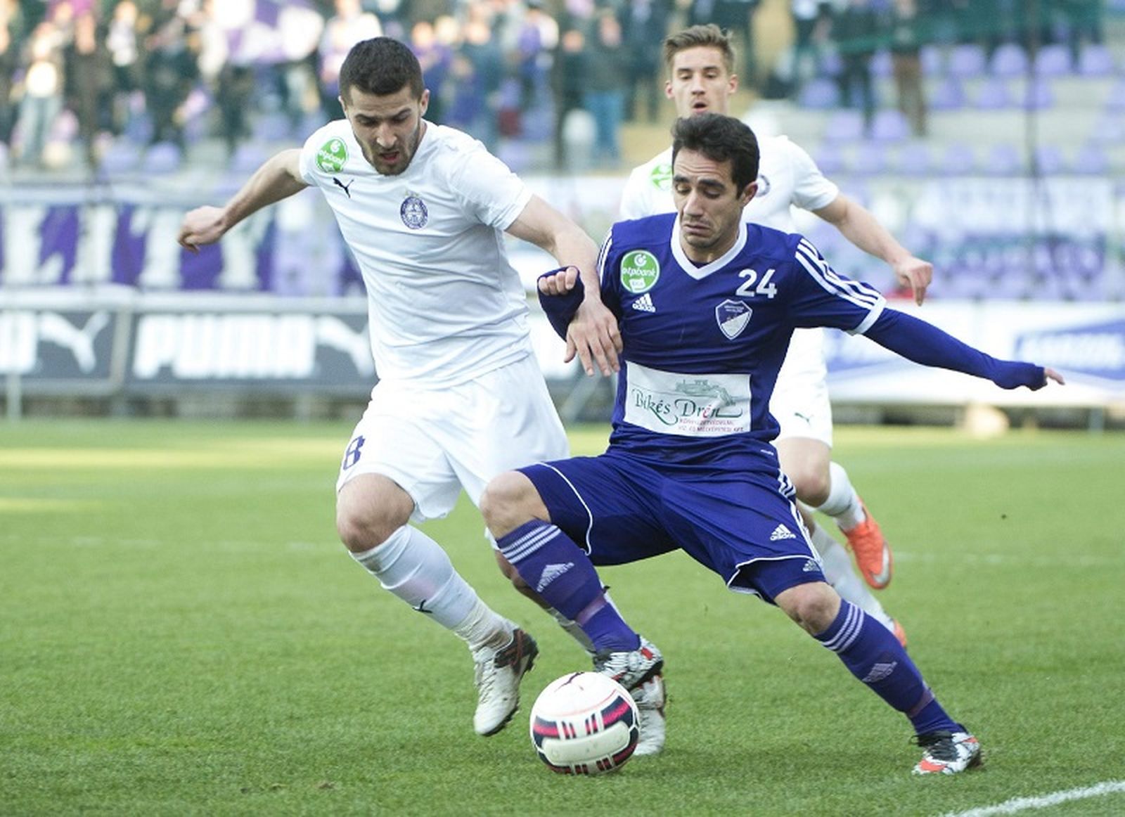 El ex bético, en su último equipo, en Hungría / CEDIDA