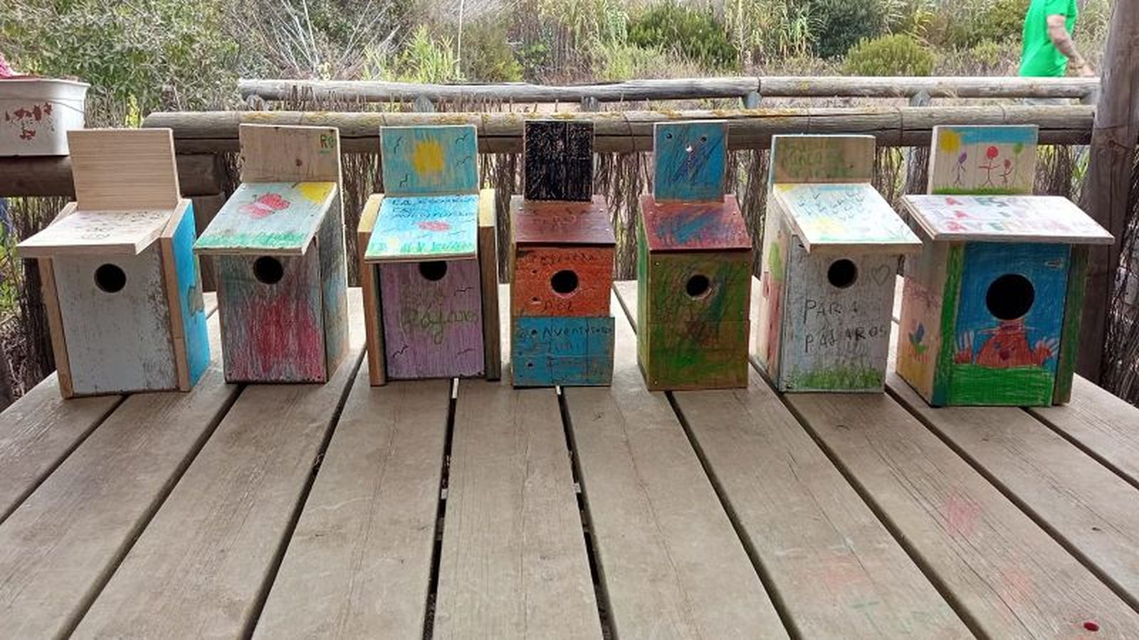 El objetivo de esta actividad es llegar a fabricar el mayor número de cajas nido para colocarlas el 25 de febrero en un lugar de especial interés. / FOTO CEDIDA
