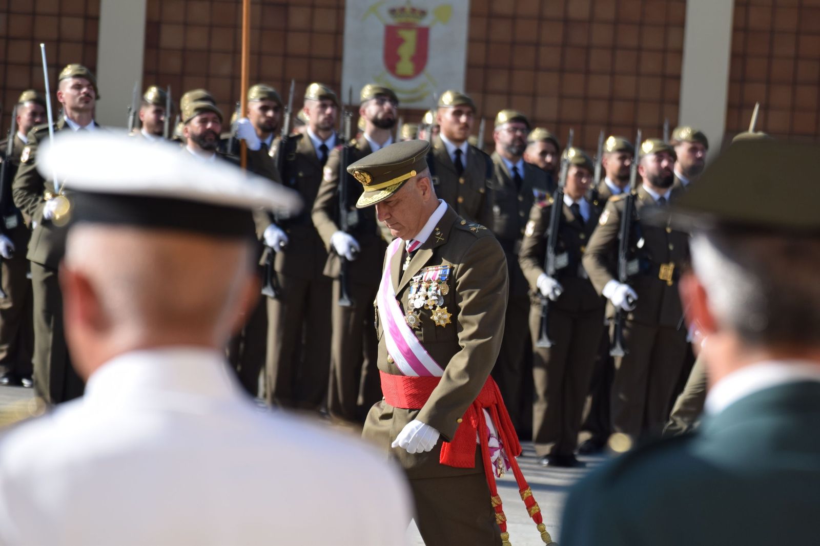 El Regimiento de Ingenieros 7 honra a San Fernando en una solemne parada militar en El Jaral